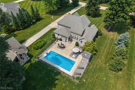 49820 Greystone Drive Amherst OH 44001