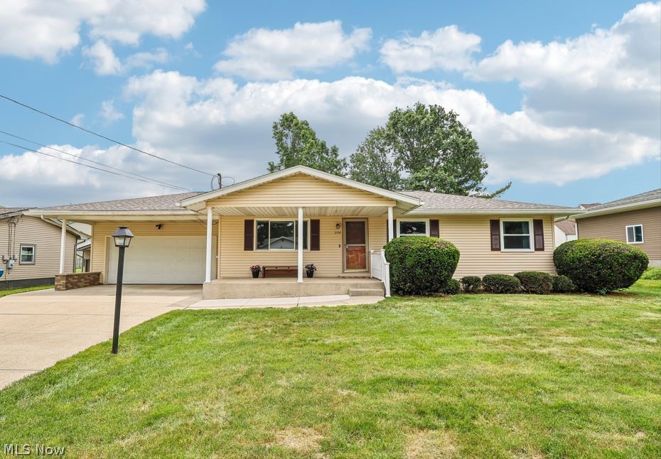 2758 Shellhart Road Norton OH 44203