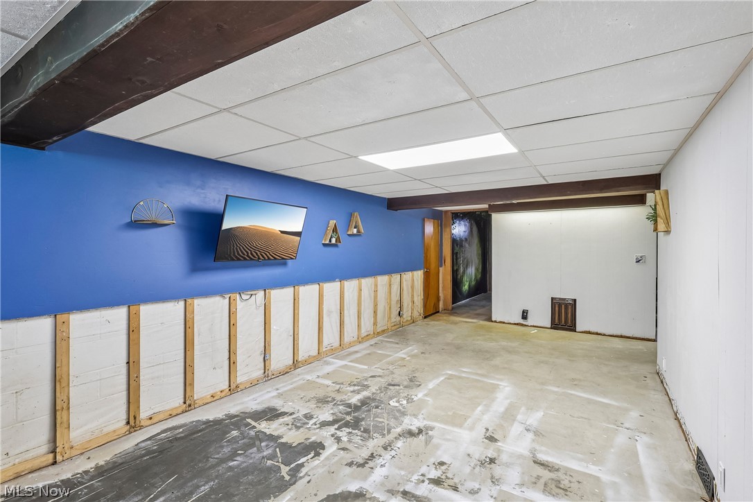 2758 Shellhart Road Norton OH 44203