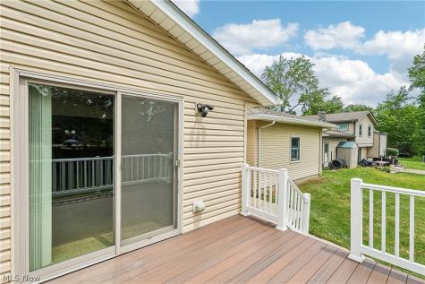 2758 Shellhart Road Norton OH 44203