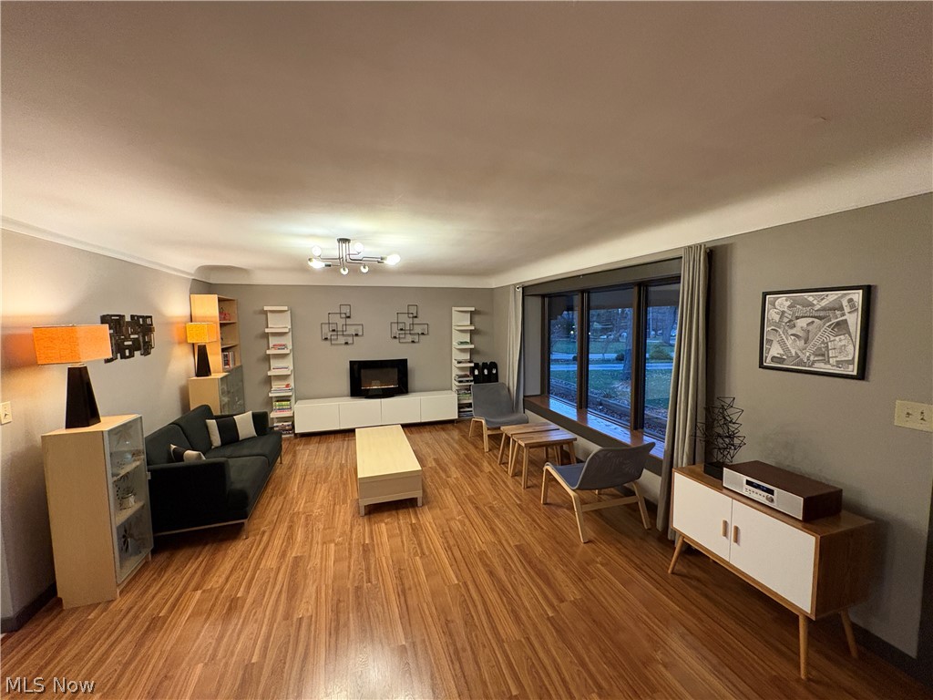 17583 Shurmer Road Strongsville OH 44136