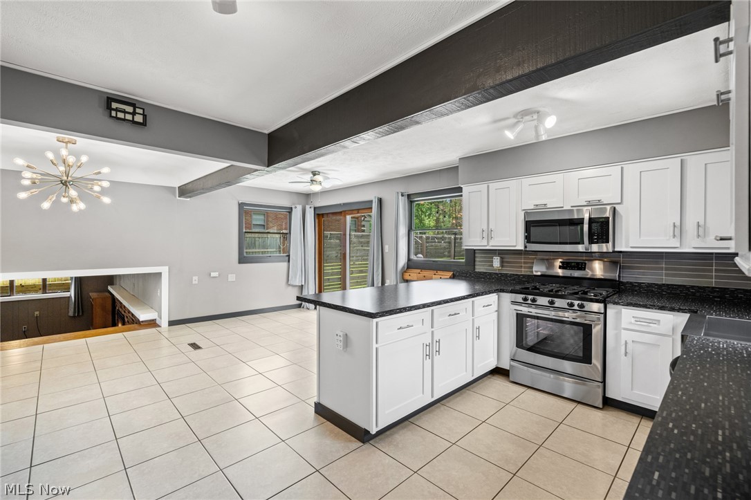 17583 Shurmer Road Strongsville OH 44136