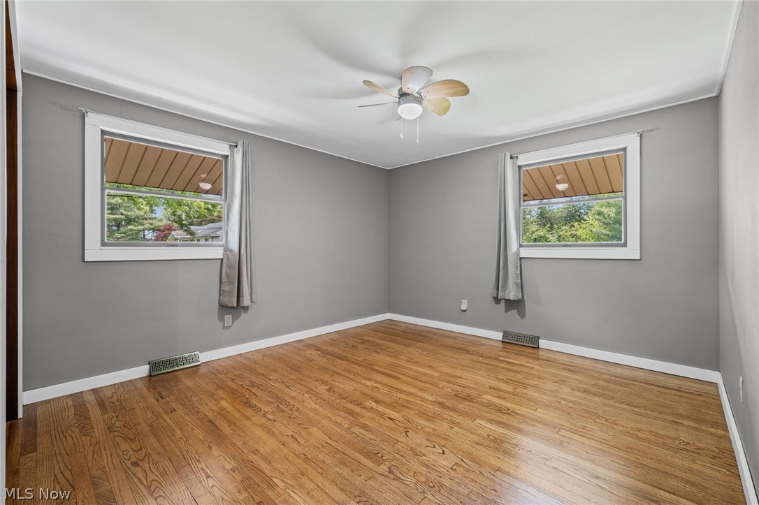 17583 Shurmer Road Strongsville OH 44136