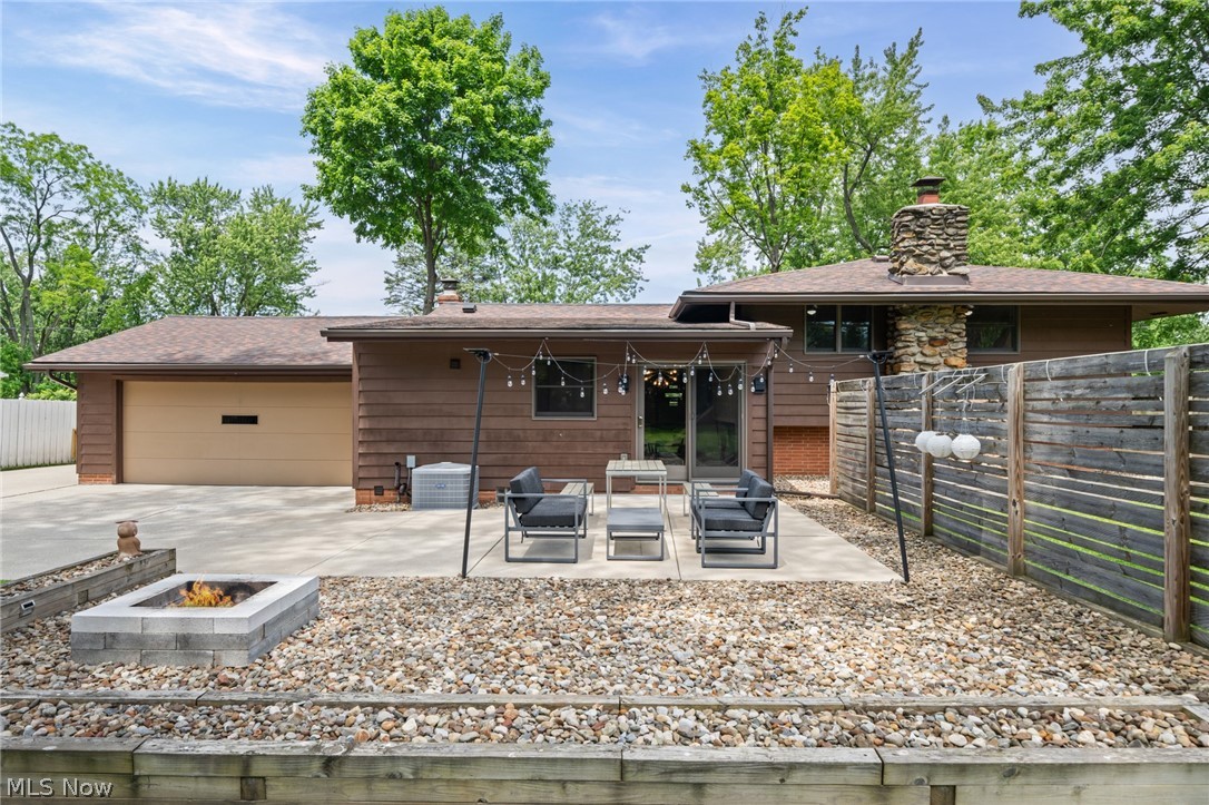 17583 Shurmer Road Strongsville OH 44136
