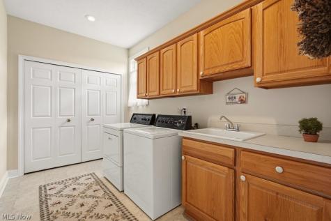 1180 Windward Lane Kent OH 44240