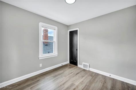 4428 Ingleside Road Cleveland OH 44128