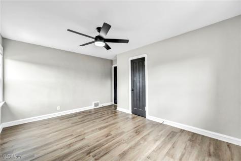 4428 Ingleside Road Cleveland OH 44128