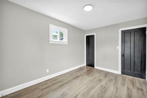 4428 Ingleside Road Cleveland OH 44128