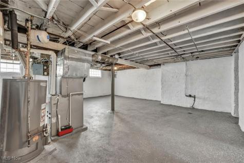 4428 Ingleside Road Cleveland OH 44128