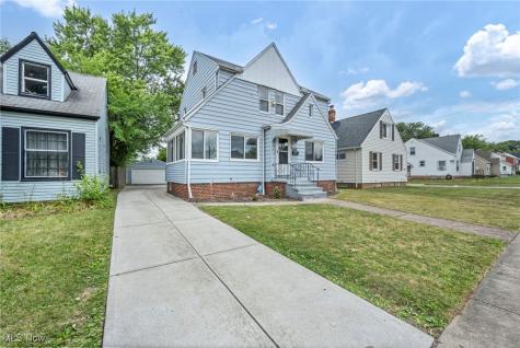 4428 Ingleside Road Cleveland OH 44128