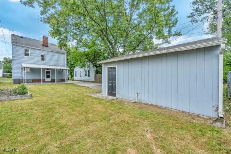 4428 Ingleside Road Cleveland OH 44128