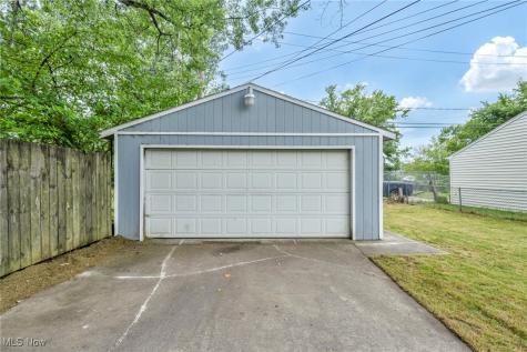 4428 Ingleside Road Cleveland OH 44128