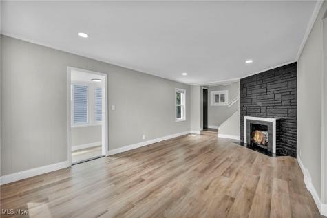 4428 Ingleside Road Cleveland OH 44128