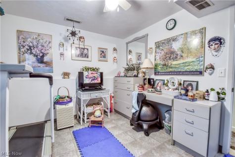 464 Hickory Lane Painesville OH 44077