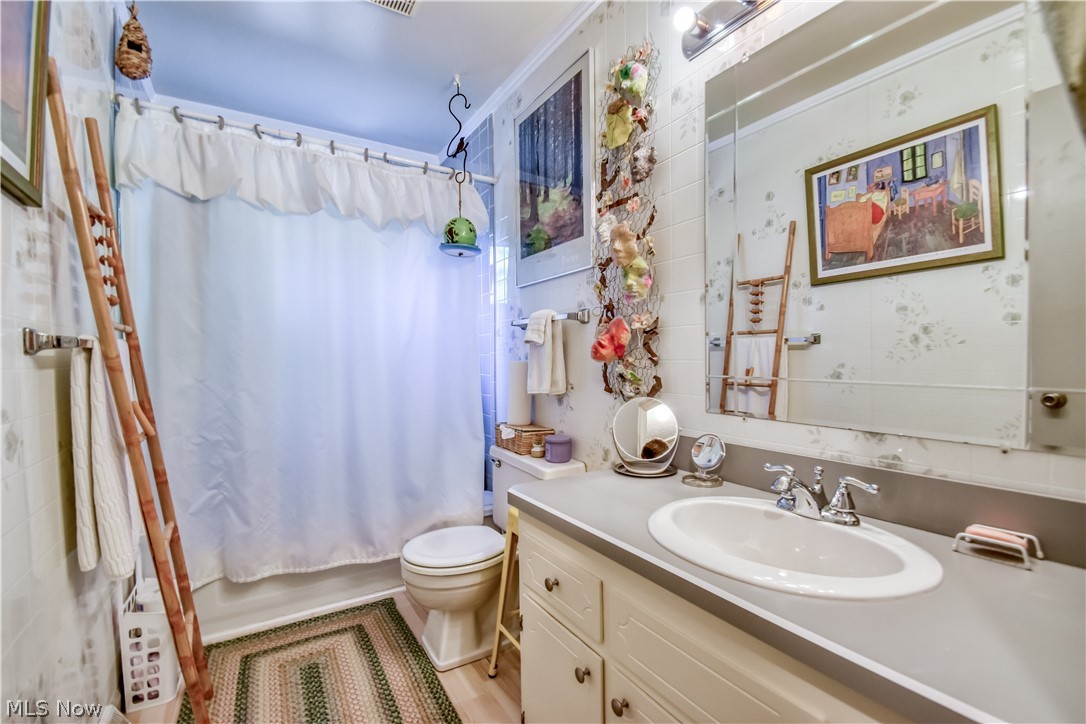 464 Hickory Lane Painesville OH 44077