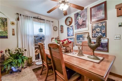 464 Hickory Lane Painesville OH 44077