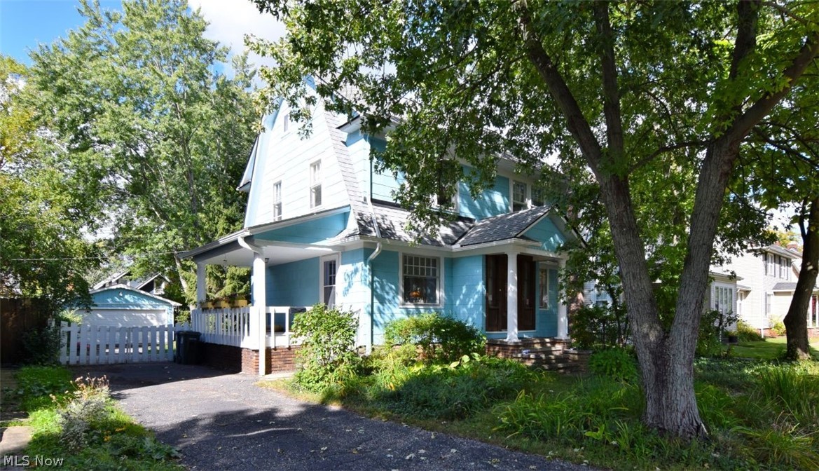 2656 S Taylor Road Cleveland Heights OH 44118
