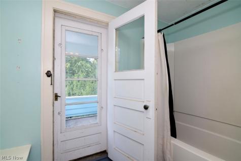 2656 S Taylor Road Cleveland Heights OH 44118