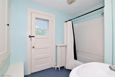 2656 S Taylor Road Cleveland Heights OH 44118