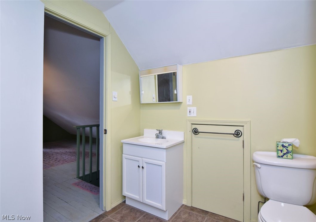 2656 S Taylor Road Cleveland Heights OH 44118