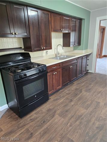 504 Jefferson Avenue Barberton OH 44203