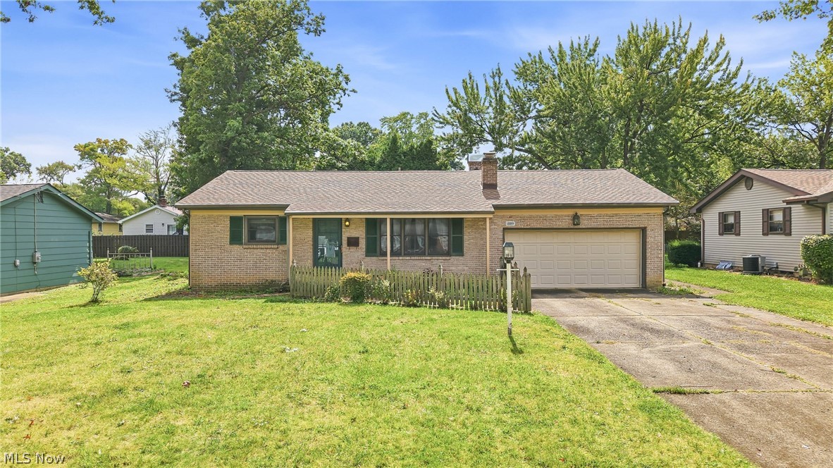 1889 Lancaster Drive Youngstown OH 44511