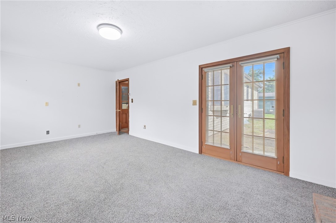 1889 Lancaster Drive Youngstown OH 44511