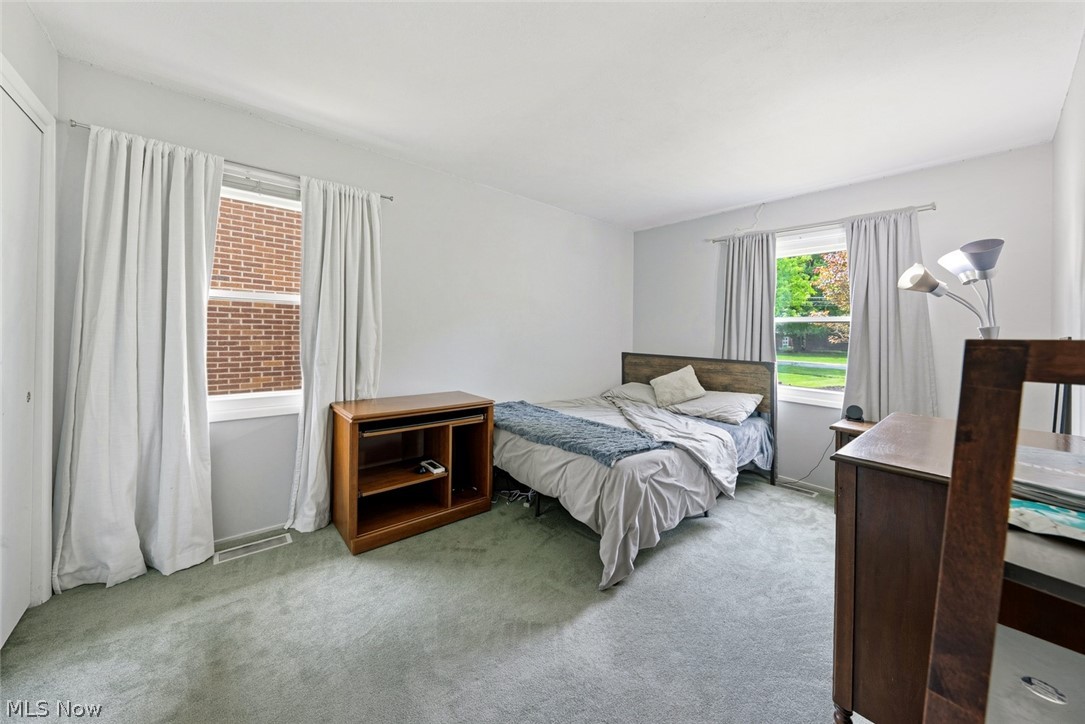 8975 Lindberg Boulevard Olmsted Falls OH 44138