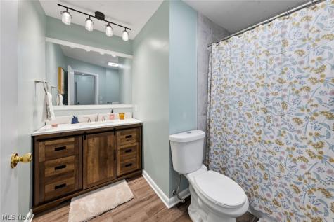 8975 Lindberg Boulevard Olmsted Falls OH 44138