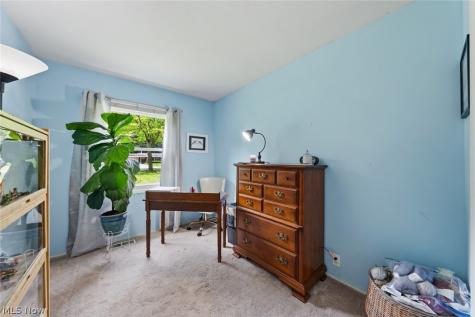 8975 Lindberg Boulevard Olmsted Falls OH 44138