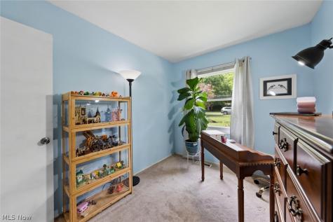 8975 Lindberg Boulevard Olmsted Falls OH 44138