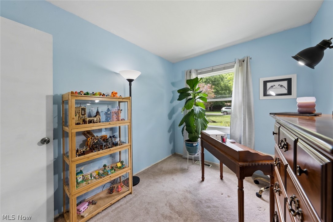 8975 Lindberg Boulevard Olmsted Falls OH 44138