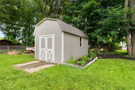 8975 Lindberg Boulevard Olmsted Falls OH 44138