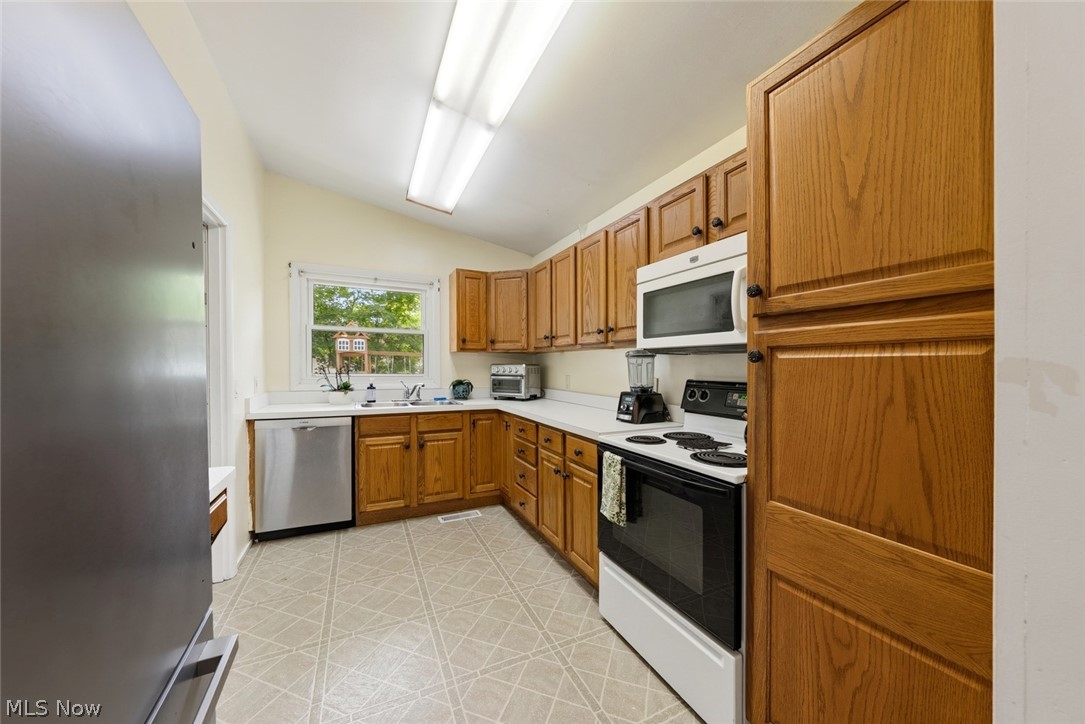 8975 Lindberg Boulevard Olmsted Falls OH 44138