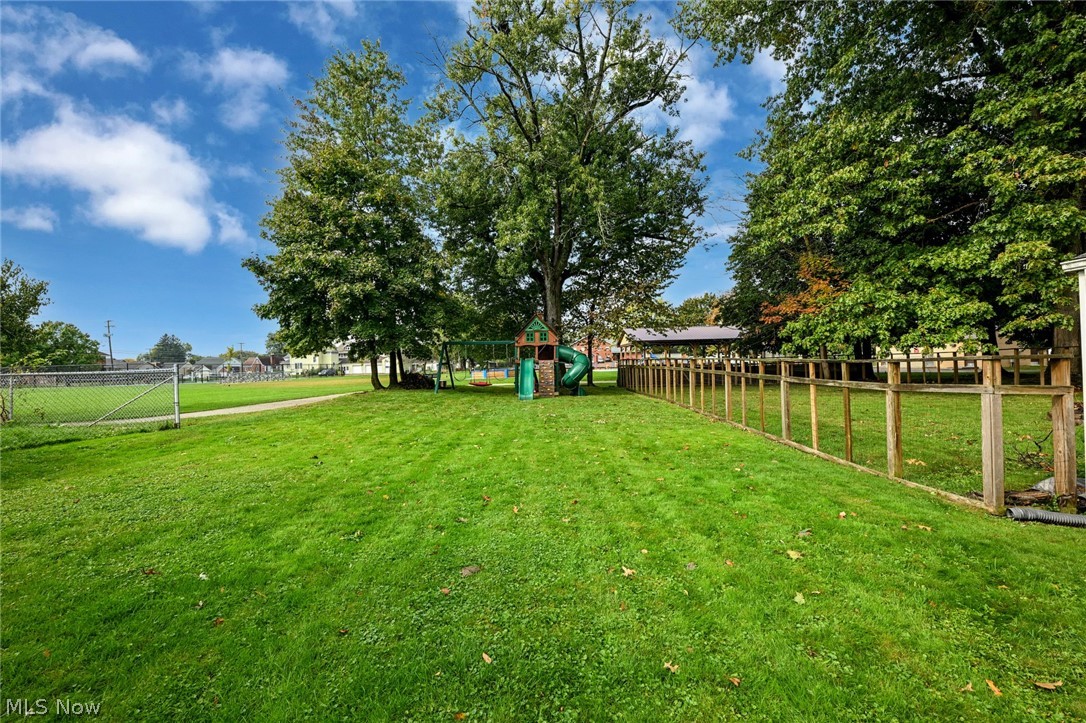 333 S Silver Street Louisville OH 44641