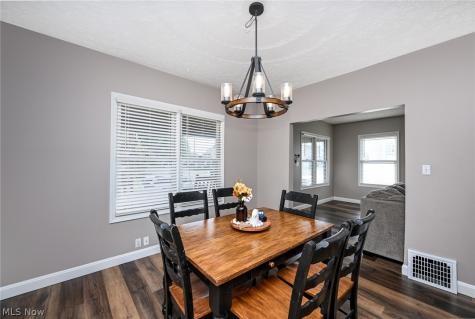 333 S Silver Street Louisville OH 44641