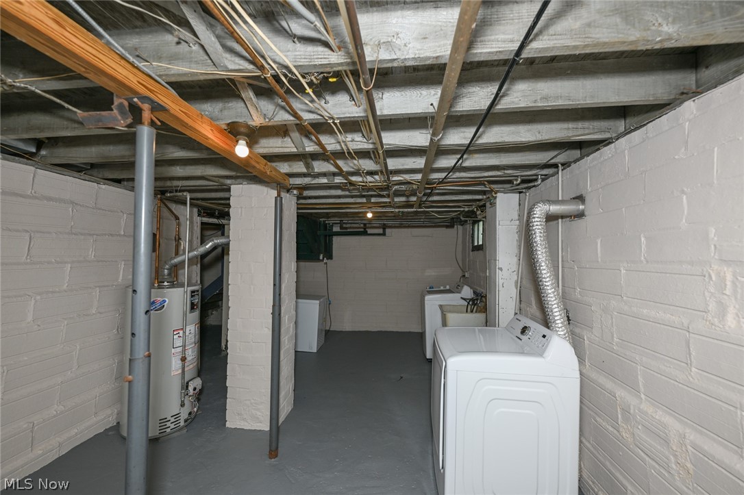 333 S Silver Street Louisville OH 44641