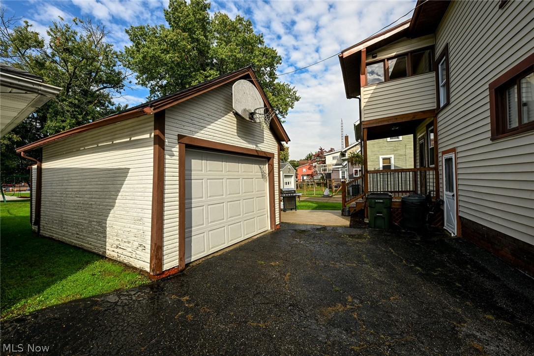 333 S Silver Street Louisville OH 44641