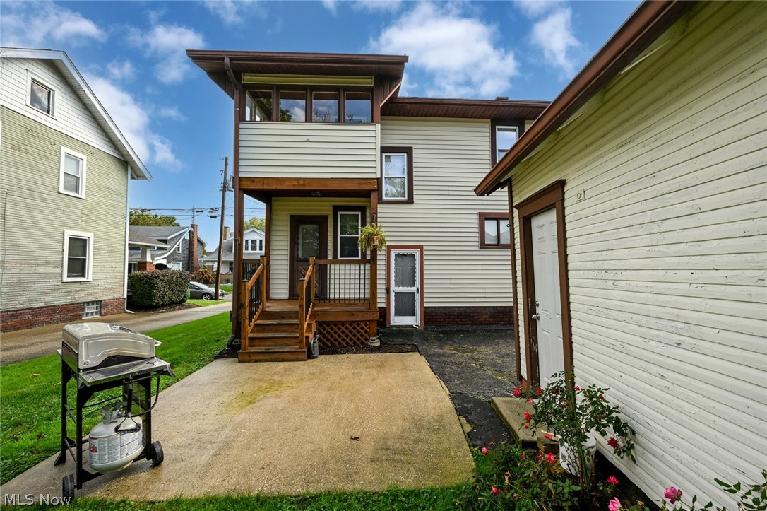 333 S Silver Street Louisville OH 44641
