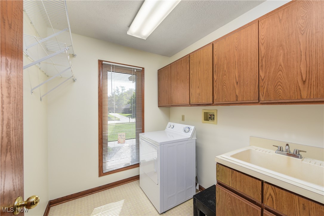 8586 Northwood Drive Broadview Heights OH 44147