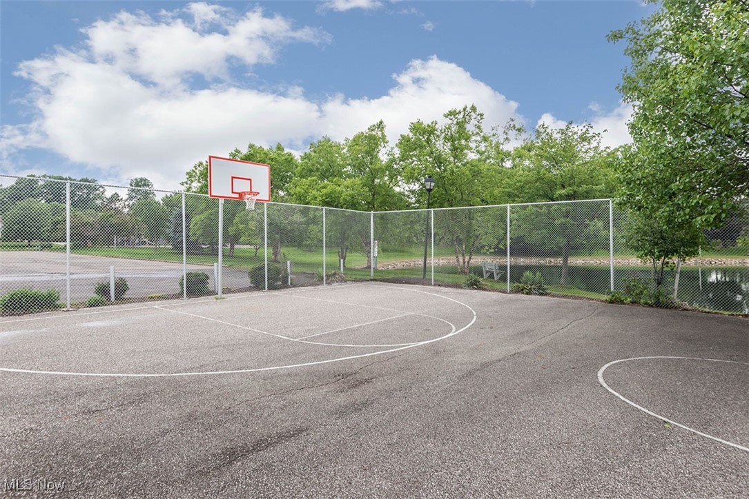 8586 Northwood Drive Broadview Heights OH 44147