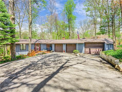 3227 Rustic Valley Drive Medina OH 44256