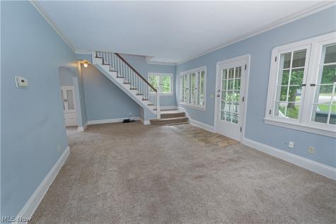 7064 State Route 14 Ravenna OH 44266