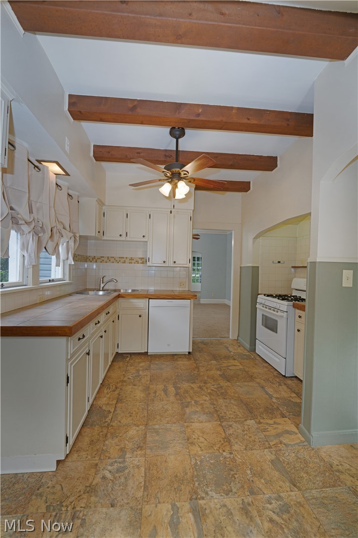 7064 State Route 14 Ravenna OH 44266