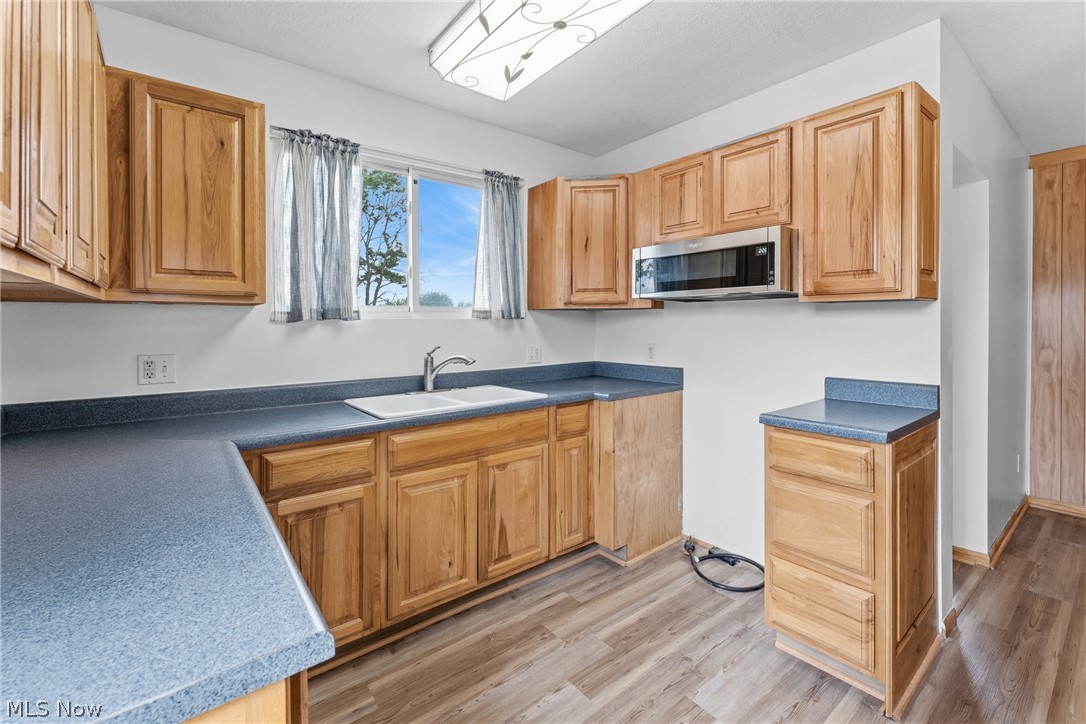 2906 Lincoln Way NW Massillon OH 44647