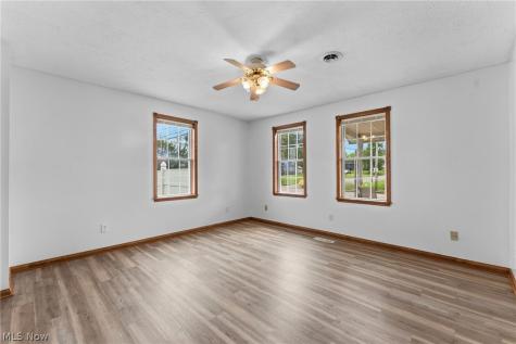 2906 Lincoln Way NW Massillon OH 44647