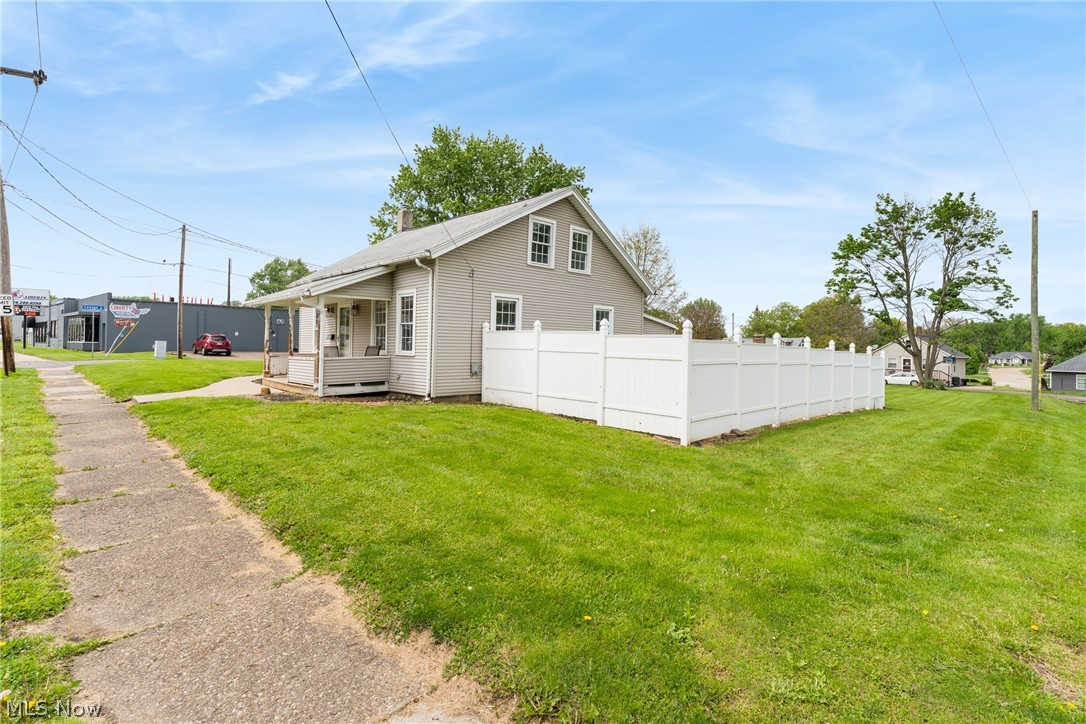 2906 Lincoln Way NW Massillon OH 44647