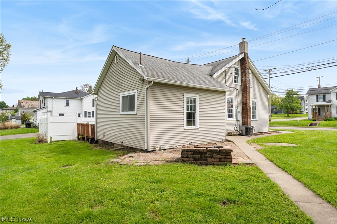 2906 Lincoln Way NW Massillon OH 44647