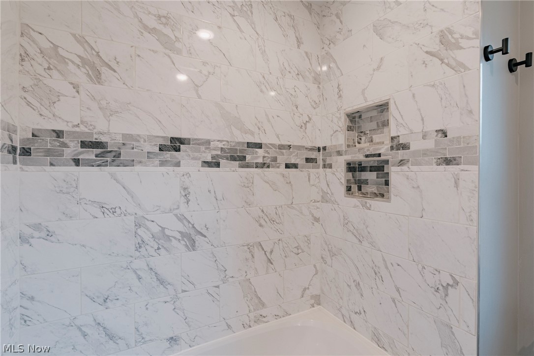 3710 Strandhill Road Shaker Heights OH 44122