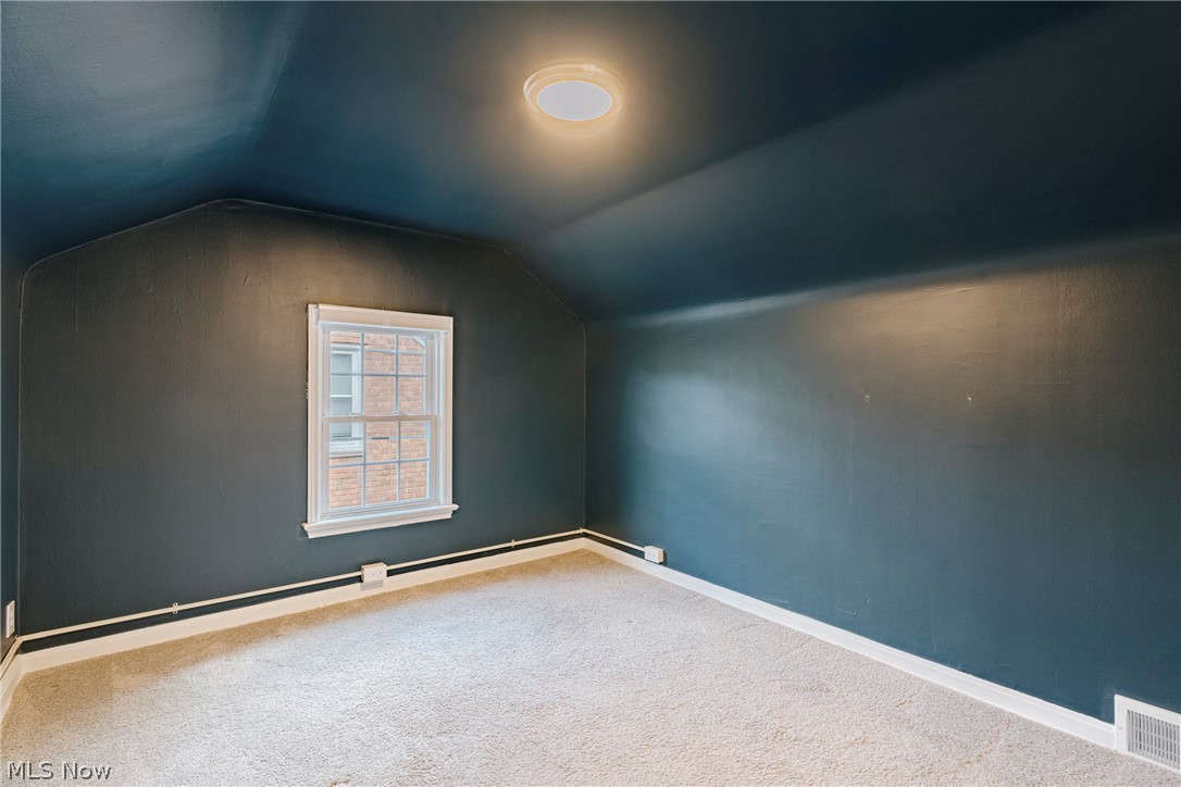 3710 Strandhill Road Shaker Heights OH 44122